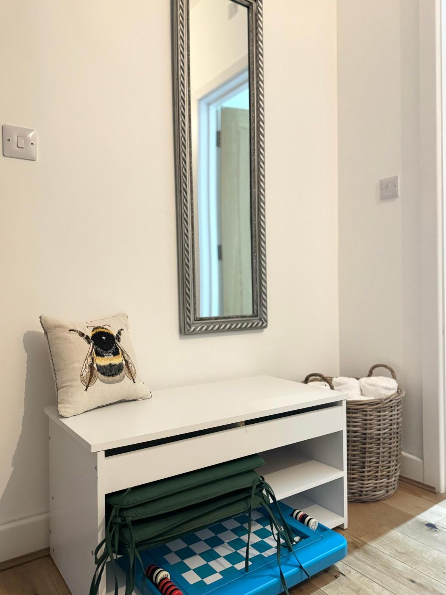 The Barn In The Courtyard, 3 - Bed, Sleeps 5, Pets Welcome Ulverston Exterior foto